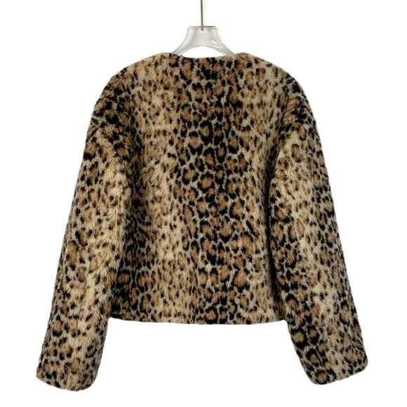 Celine Leopard Print Faux Fur Jacket With Gold Button Closure - Picture 2 of 8